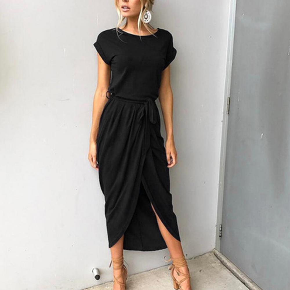 Maxi dress with short sleeves