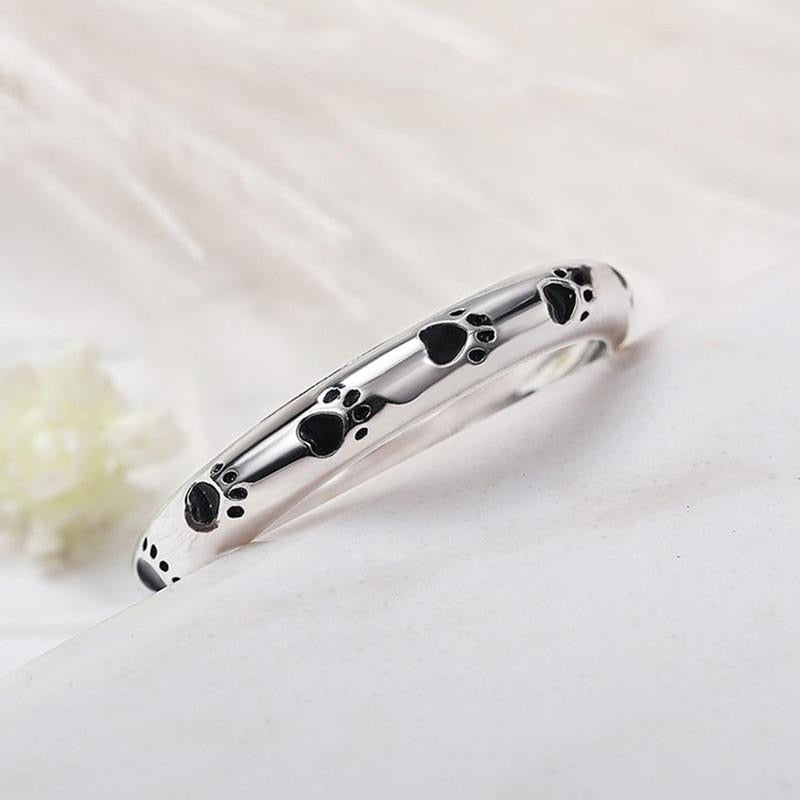 Dog Paw Ring