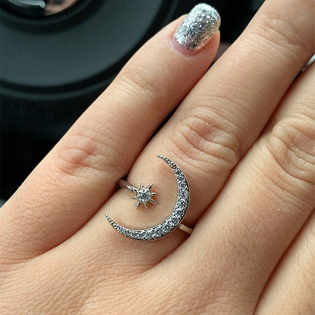 Crescent star ring