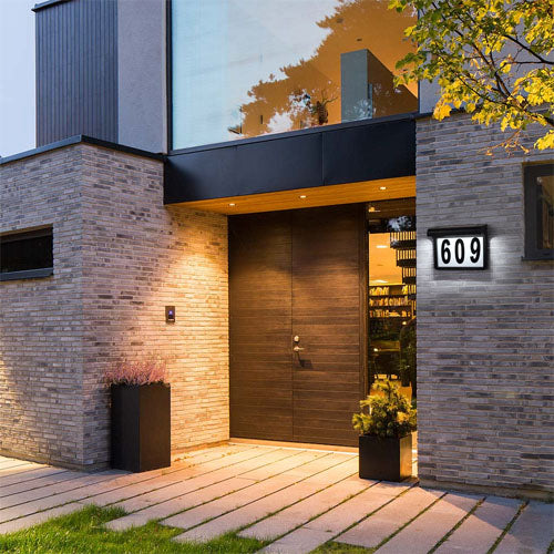 Solar powered house numbers