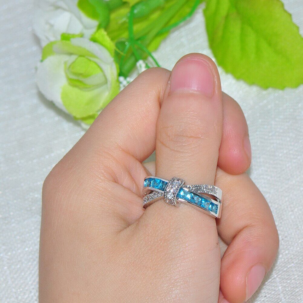 Criss Cross Crystal Ring