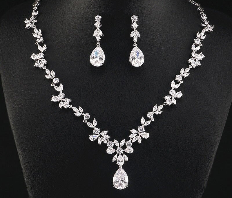 Women's Crystal Jewelry Set