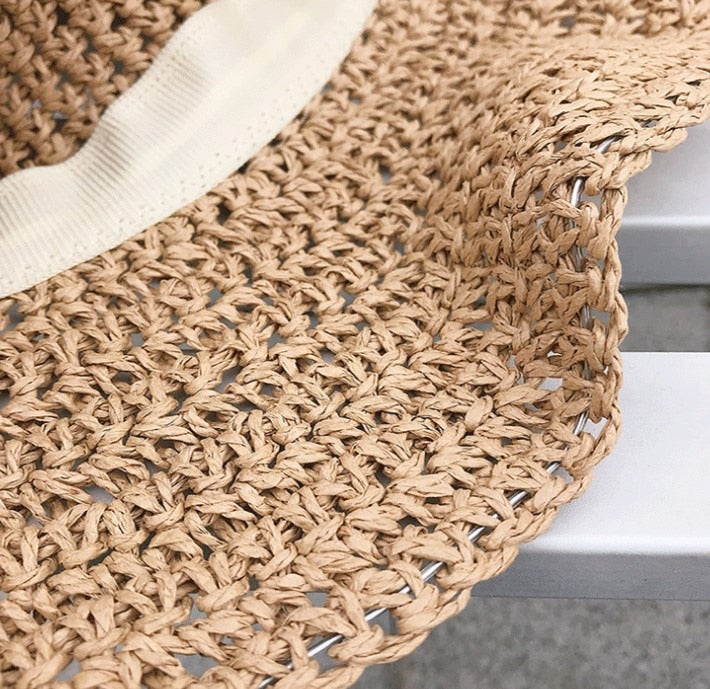 Wide brim straw hat