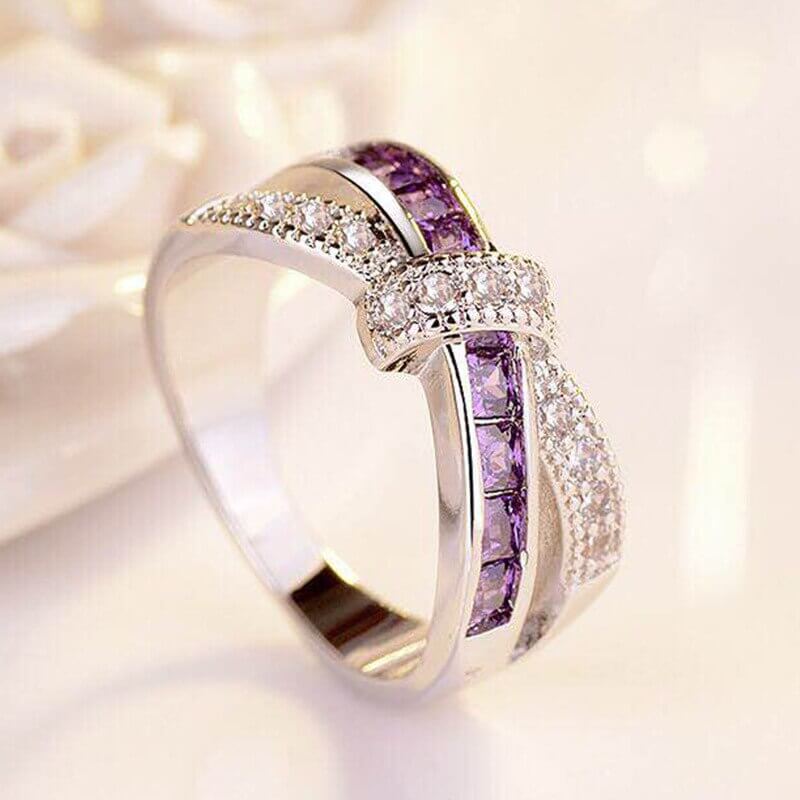Criss Cross Crystal Ring