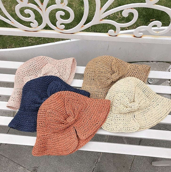 Wide brim straw hat