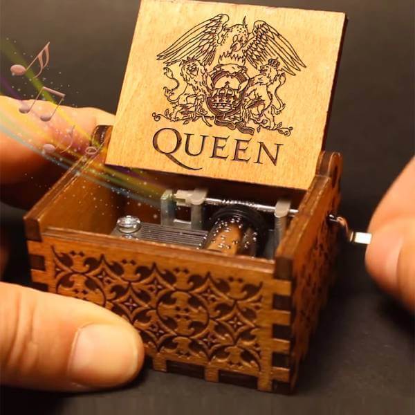 Vintage Hand Crank Music Box with Queen Theme