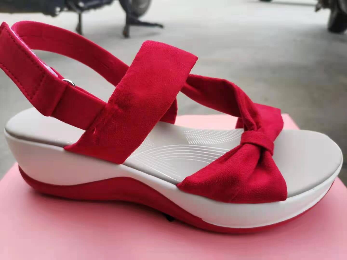 Ultra-comfortable sandals for women