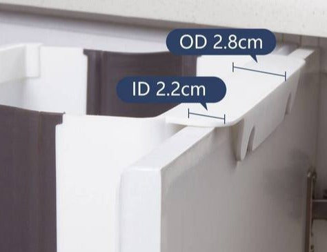 Press &amp; Pull - Wall-mounted waste bin