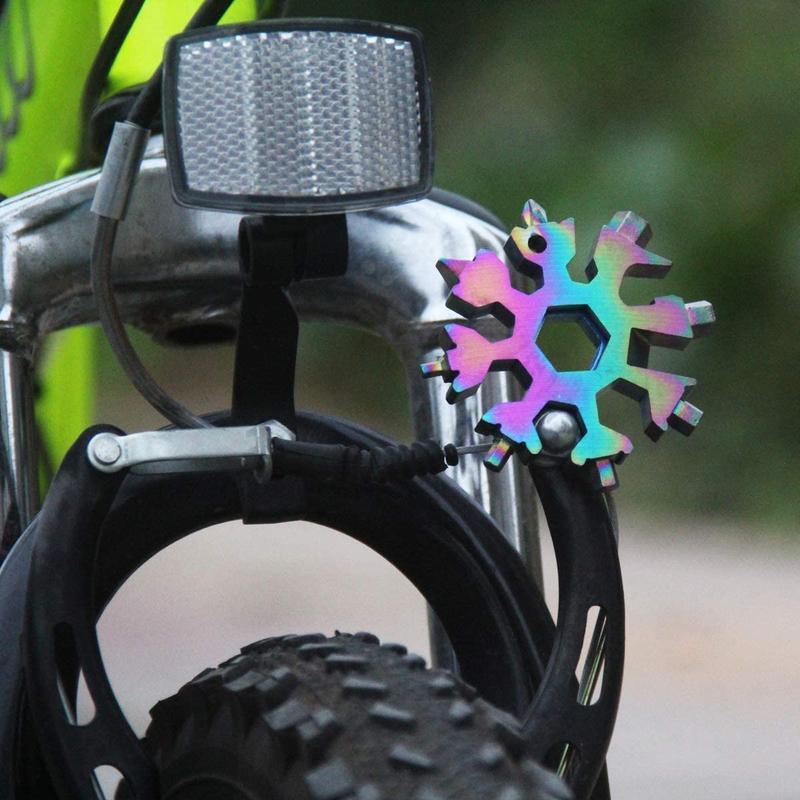 Saker® 18-in-1 Stainless Steel Snowflakes Multi-Tool