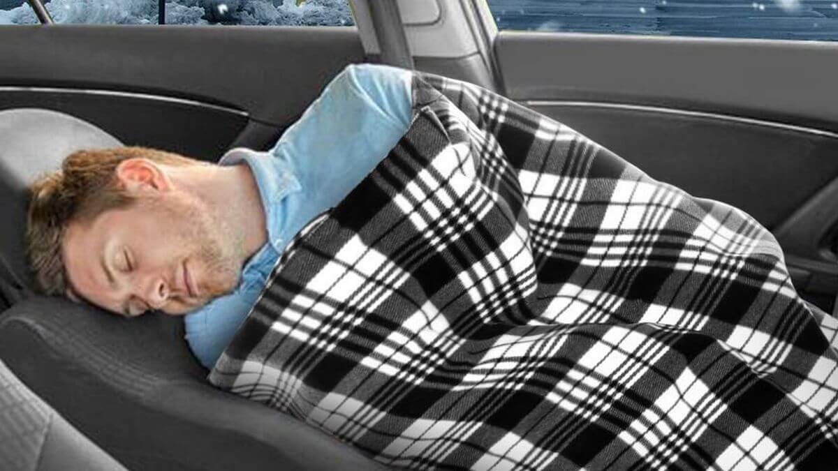 Electric heating Snuggle Blanket for the car