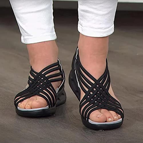 Sporty sandals