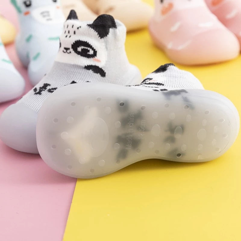 Varme Strikkede Sokkesko til Baby