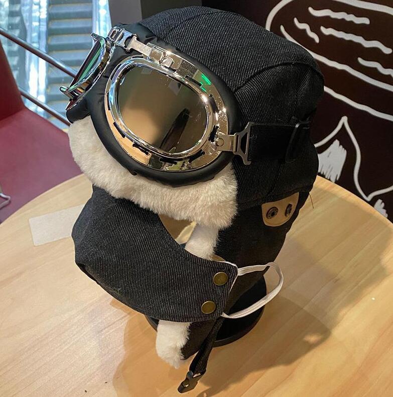 Pilotlue med øreklaffer