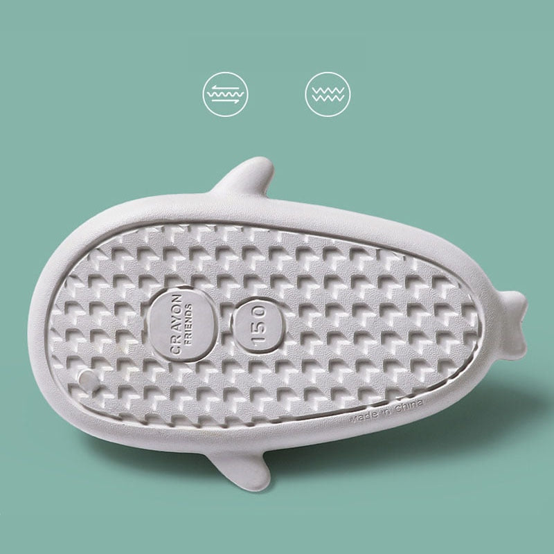 Baby and children's slippers with shark