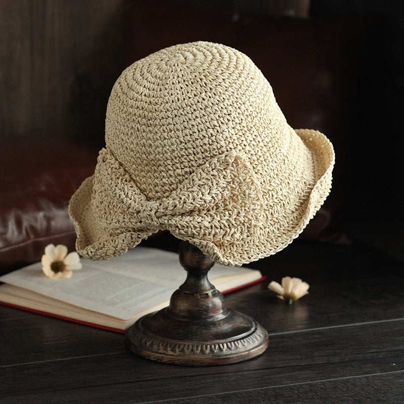 Wide brim straw hat