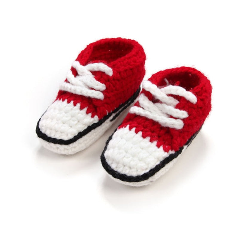 Knitted lace-up shoes