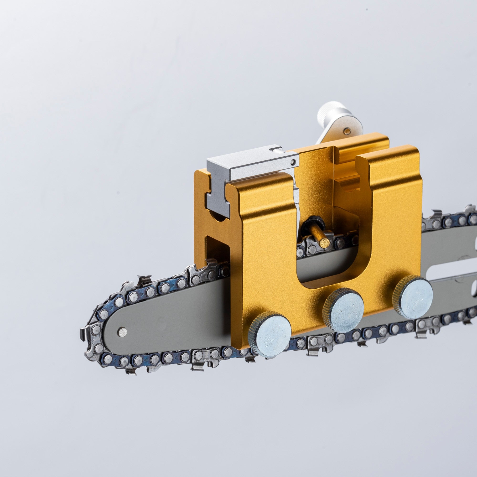 Portable chainsaw sharpener tool