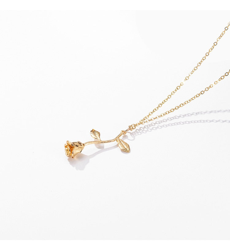 Rose Pendant Necklace