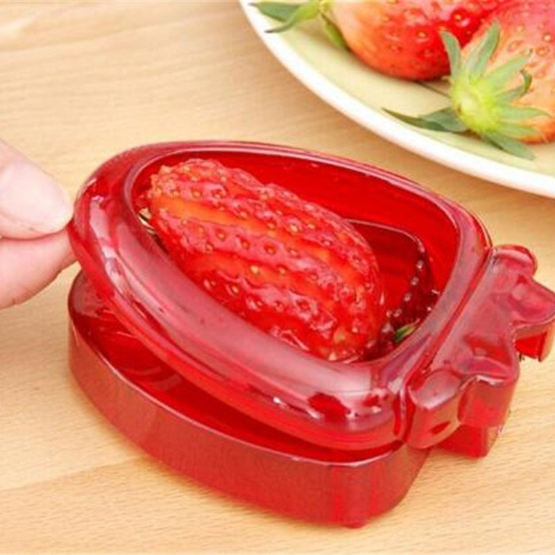 Set of fruit pulpers and cutters