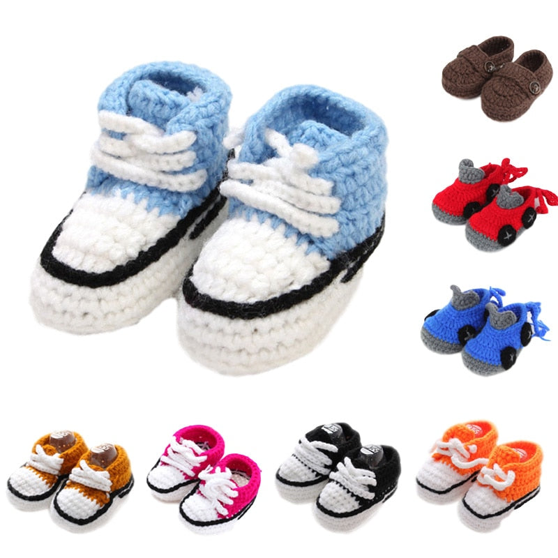 Knitted lace-up shoes