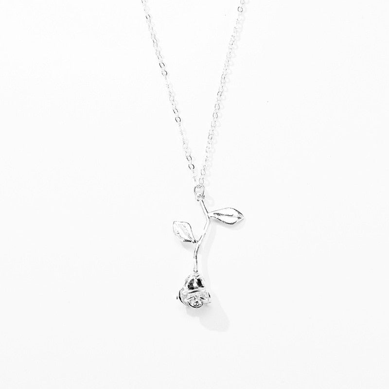 Rose Pendant Necklace