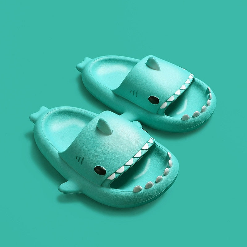 Baby and children's slippers with shark