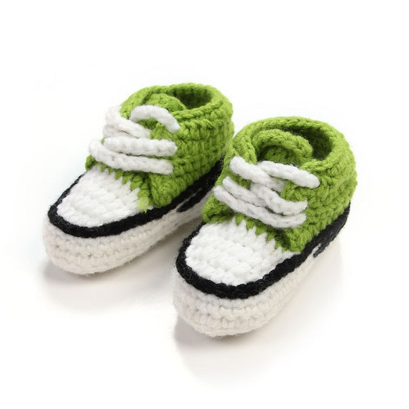 Knitted lace-up shoes