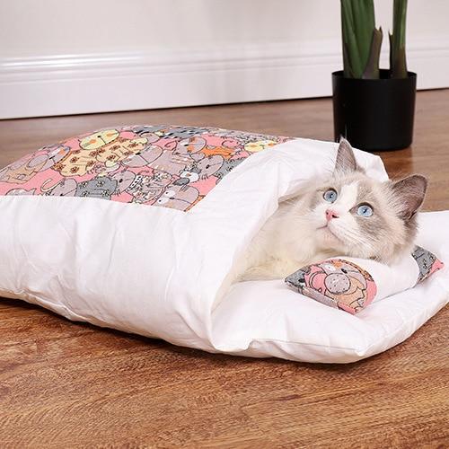 Cat sleeping bag