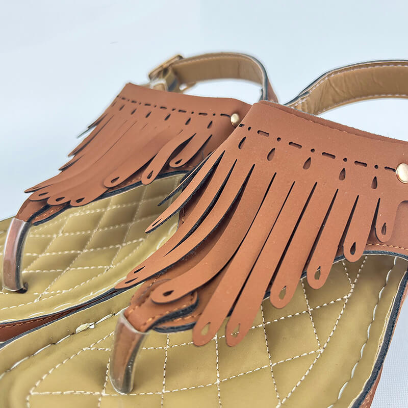 Sandaler med stranddusk