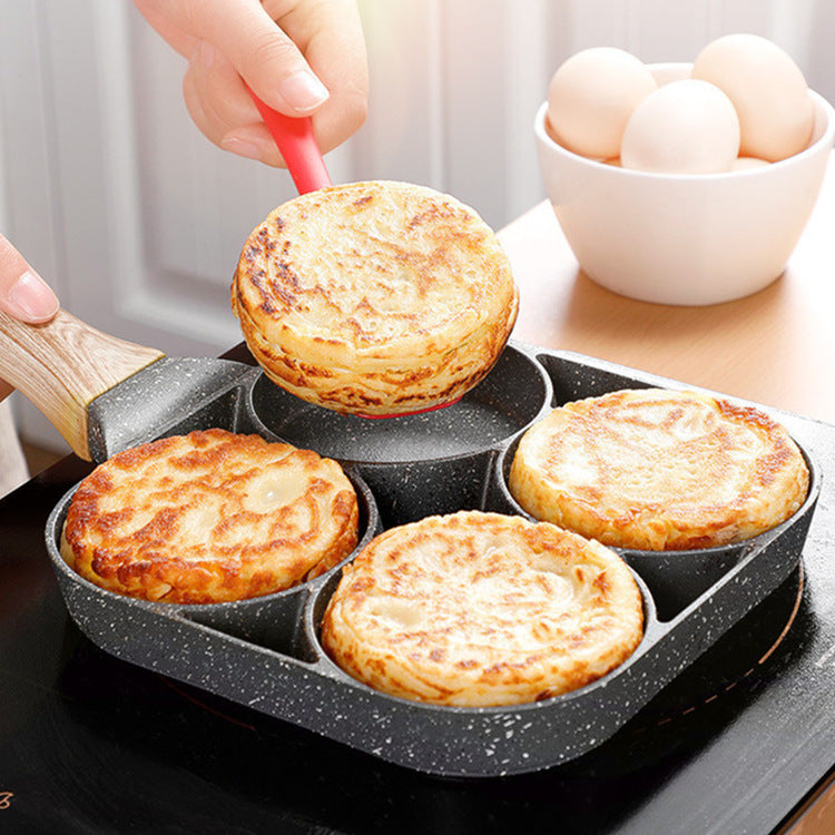 Stekepanne med fire hull og non-stick-belegg
