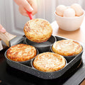 Stekepanne med fire hull og non-stick-belegg