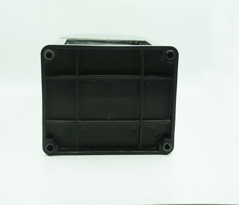 Manual ice crusher