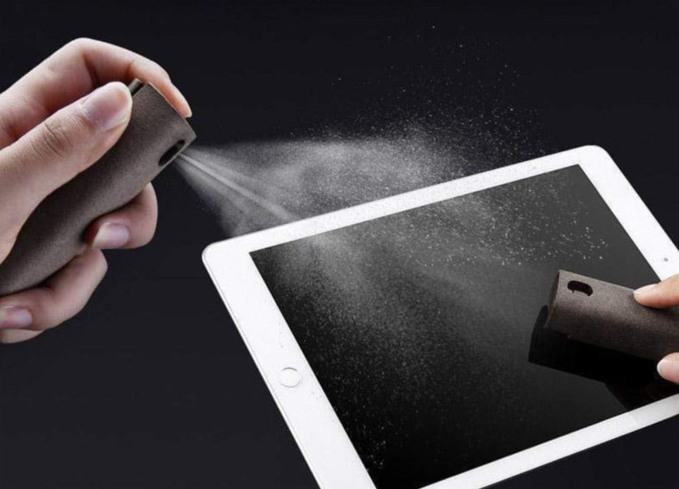 Portable fingerprint resistant screen cleaner