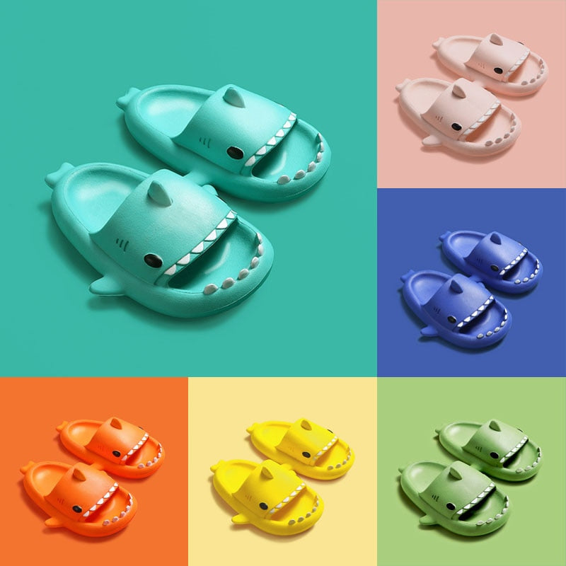 Baby and children's slippers with shark