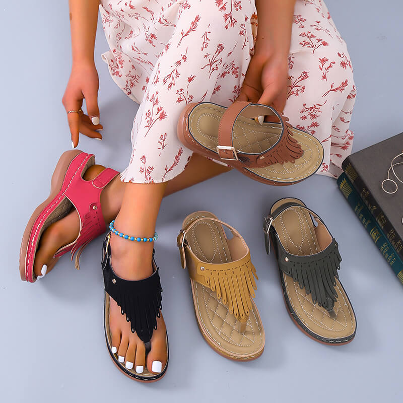 Sandaler med stranddusk