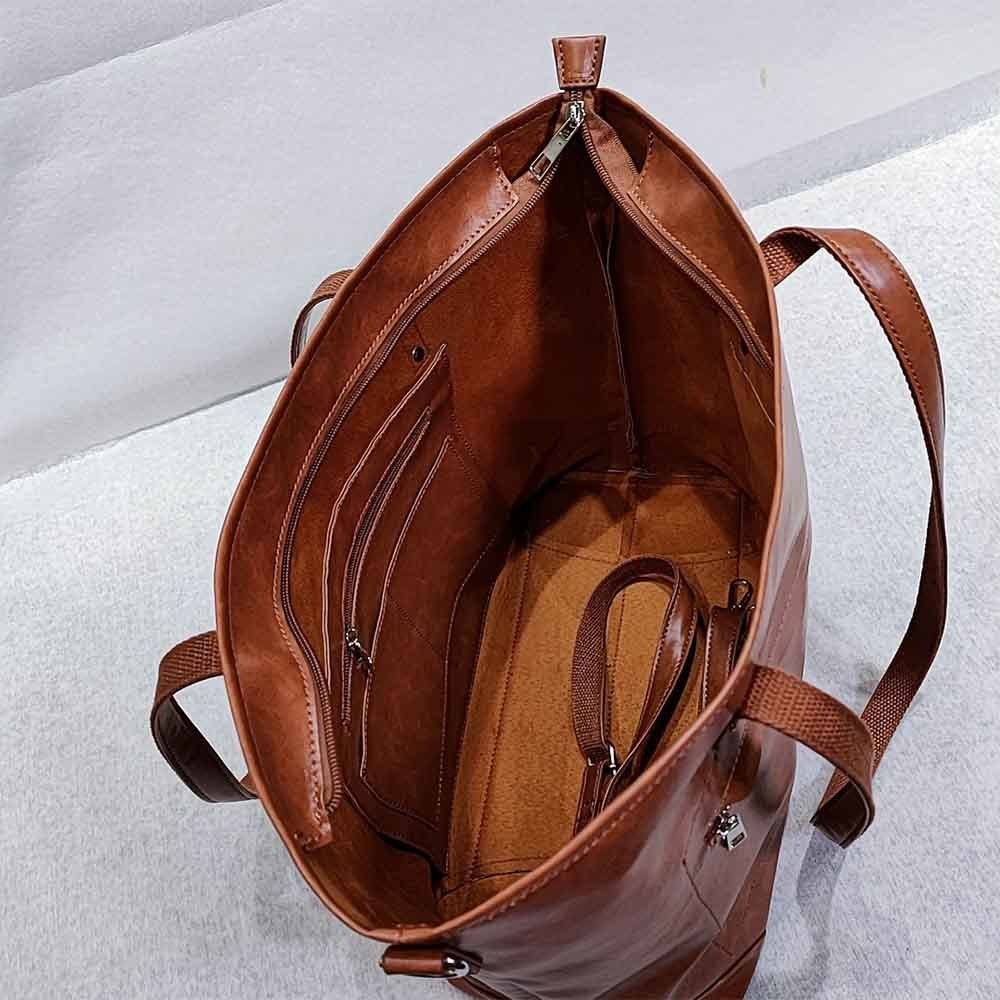 Vintage Leather Carrying Bag