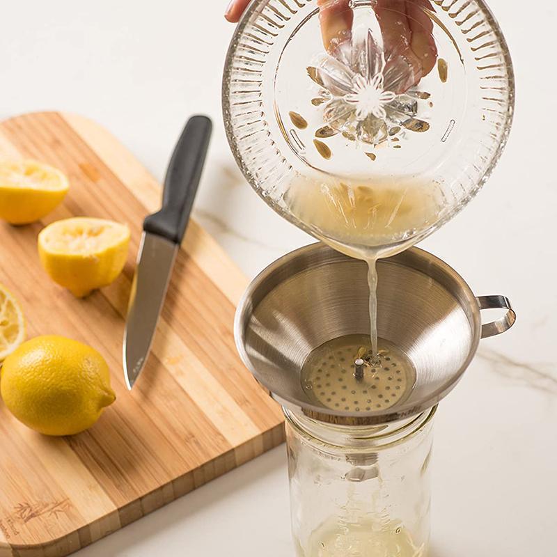 Stainless steel kitchen strainer
