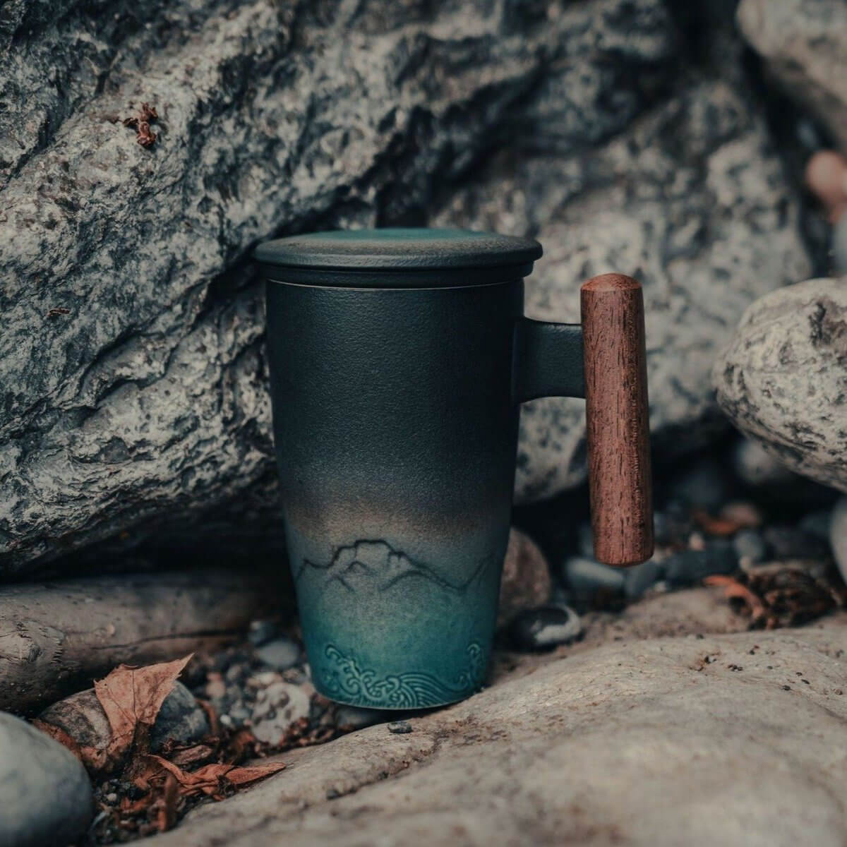 Keramisk kaffe- og tekopp