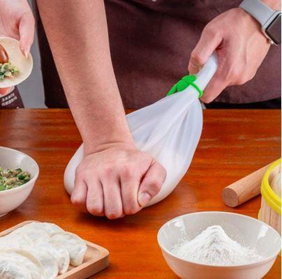 Magic Kneading Bag