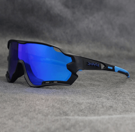 Photochromic sunglasses
