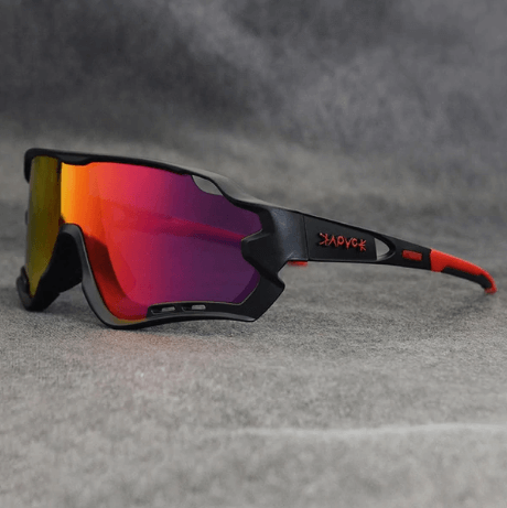 Photochromic sunglasses