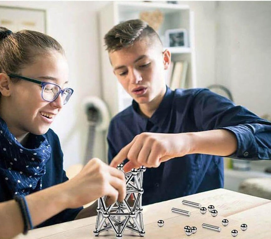 Magnetiske stenger og kuler av stål