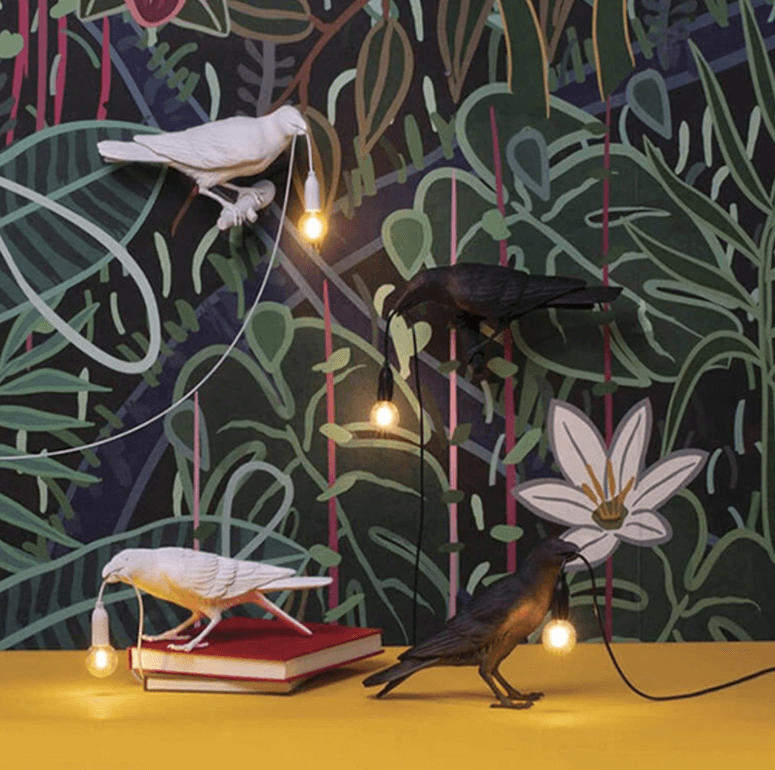 Raven Light Lamp