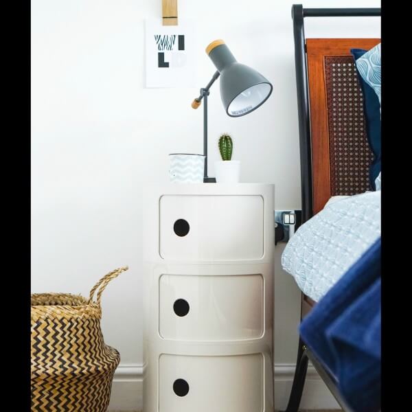 3-lags sylindrisk moderne skap