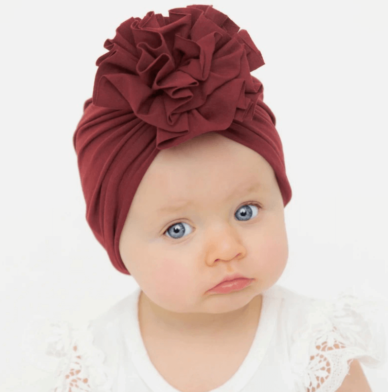 Baby turbanlue med rynker
