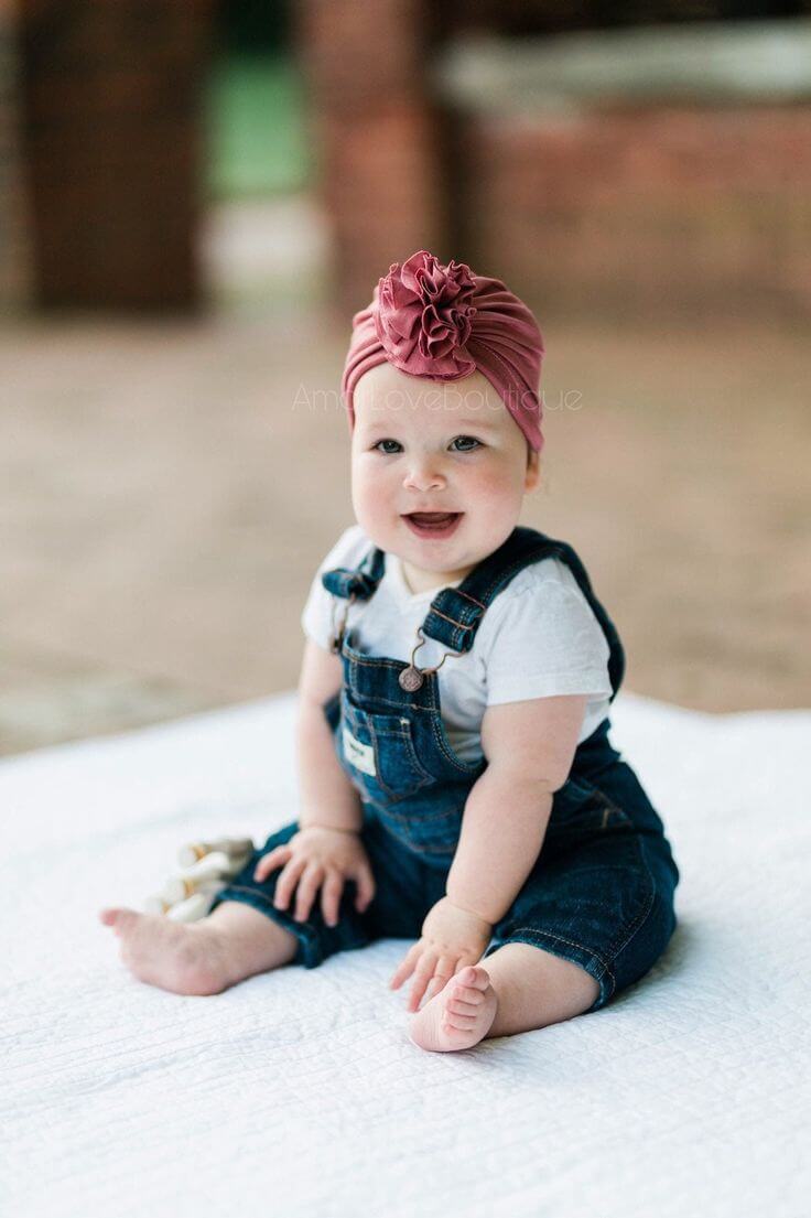 Baby turbanlue med rynker