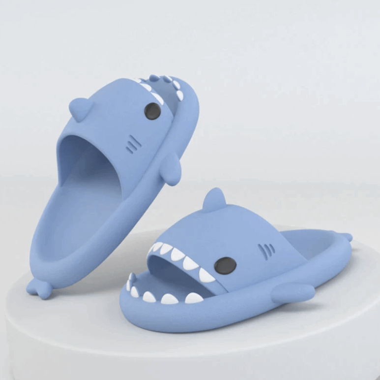 Baby and children's slippers with shark