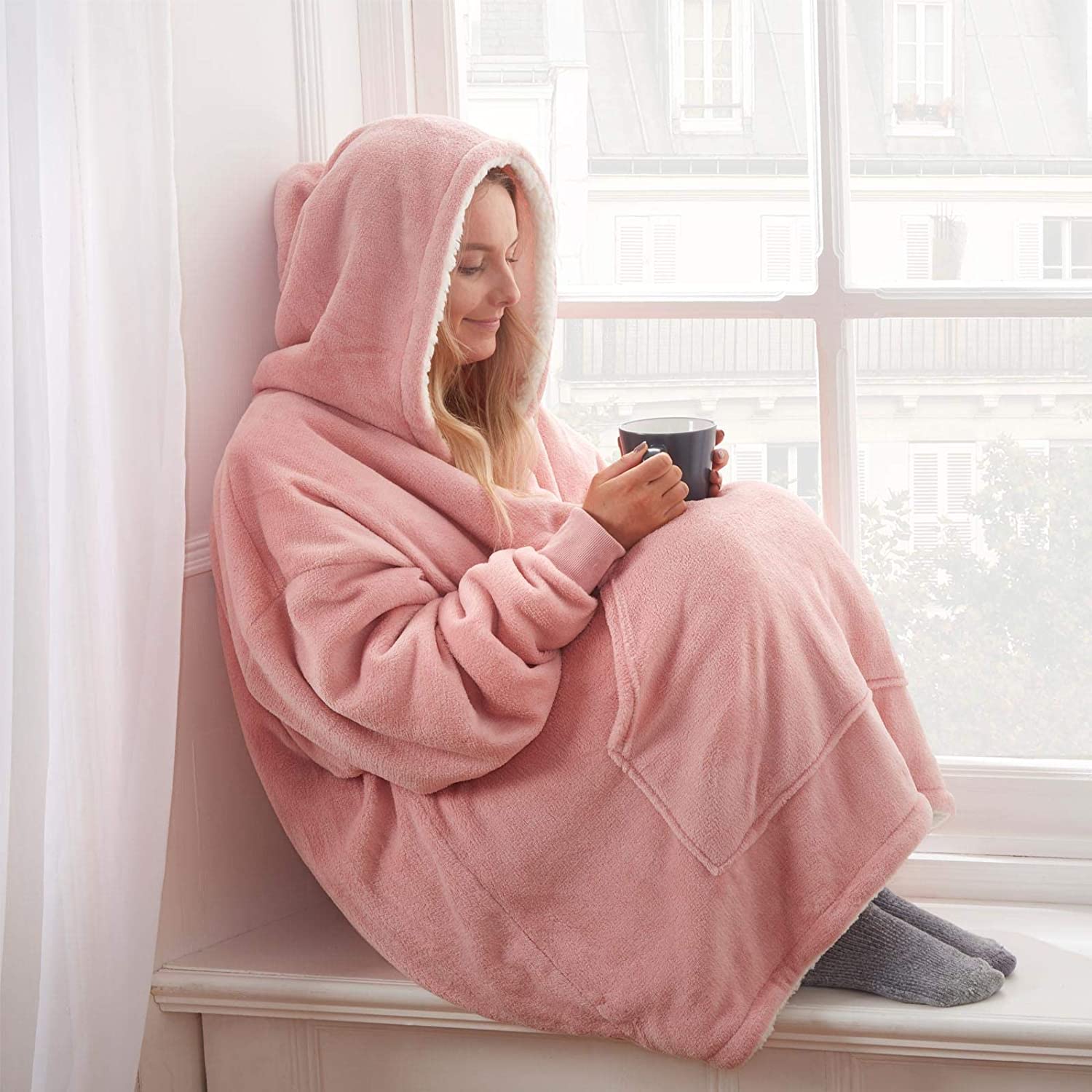 Belleza Sweater Blanket