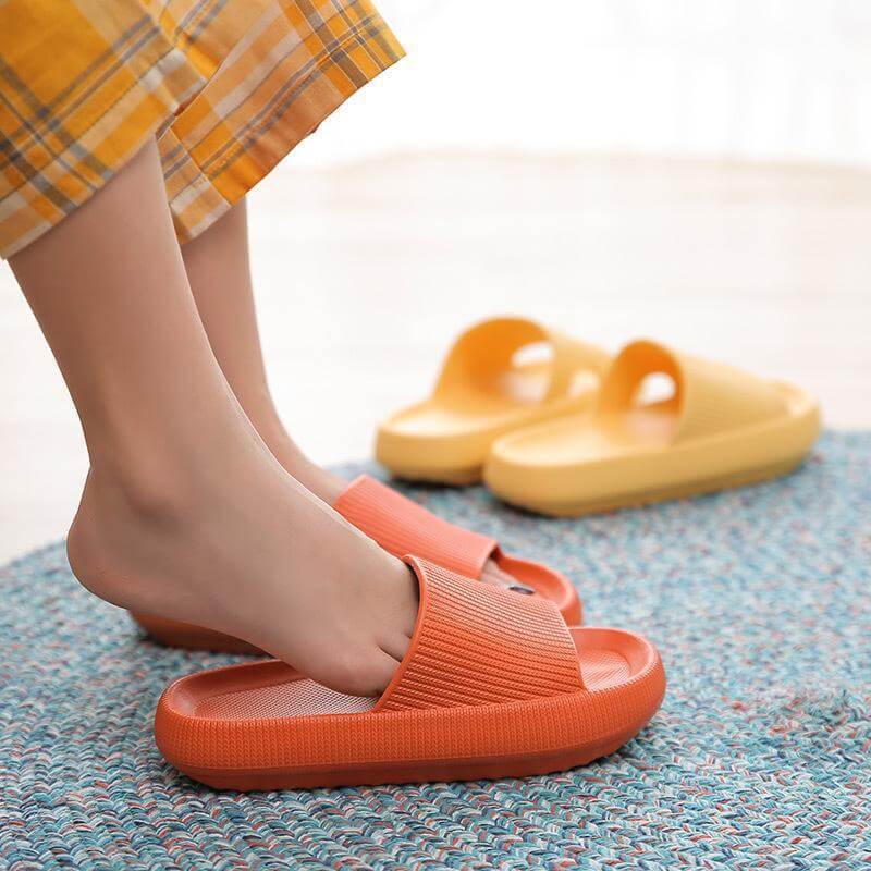 Universal Quick Dry Thickened Anti-slip Sandals
