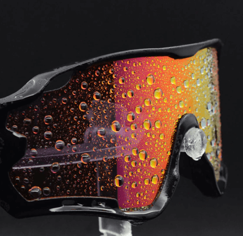 Photochromic sunglasses
